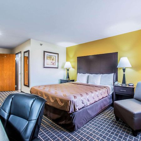 Quality Inn Carbondale University Area Exterior foto