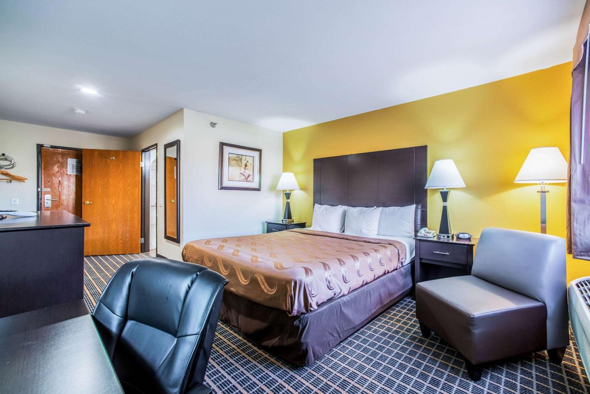 Quality Inn Carbondale University Area Exterior foto