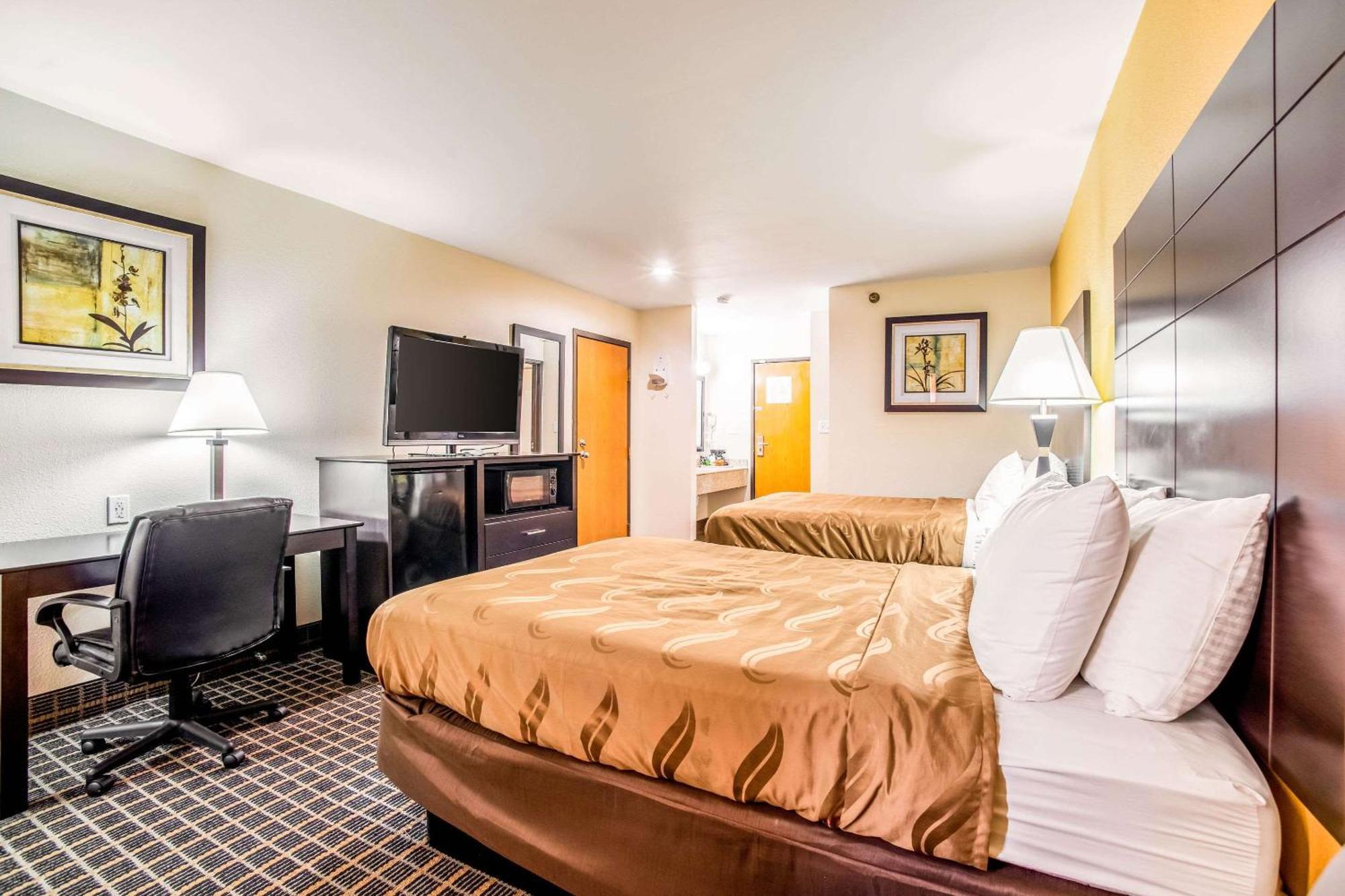 Quality Inn Carbondale University Area Exterior foto
